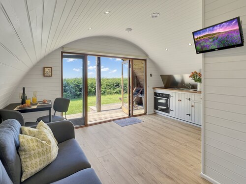 Dartmoor View Log Cabin, near North Molton