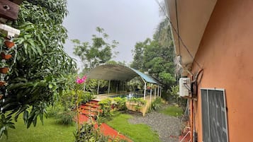 住宿地面