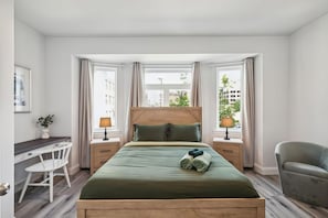 WiFi, bed sheets