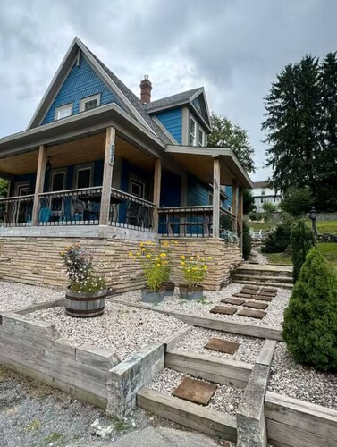 Riverview on Spruce - A gem in the heart of Thomas, WV