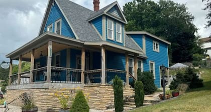 Riverview on Spruce - A gem in the heart of Thomas, WV