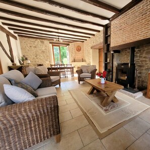 تلفزيون، مدفأة