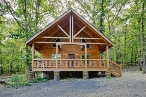 Exterior - 2 bedroom +loft, 3 miles to WPG, ATV Rentals Avail (Mena)
