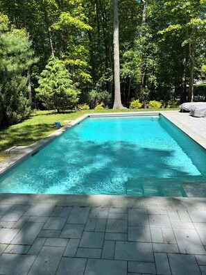 Pool - Coastal 3-bedroom house with pool, bocce court on Shelter Island (Shelter Island Heights)