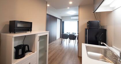 THE RISE Osaka Universal Bayside 2LDK ă» 2 beds (max. 4 persons) Nitori C Design 2F-5F