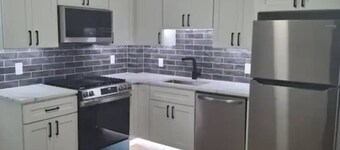 The Macro-Lux at Lower Atwells 2BR APT Ldry.DW "P"