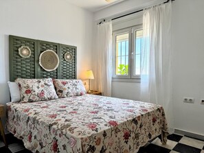 2 Schlafzimmer, Bügeleisen/Bügelbrett, Internetzugang