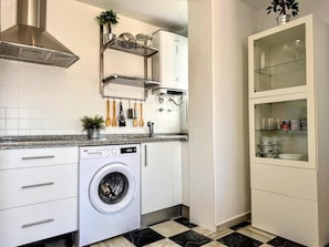 Fridge, microwave, oven, dishwasher