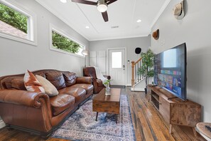 Smart TV, fireplace, books