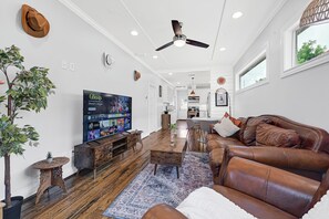 Smart TV, fireplace, books