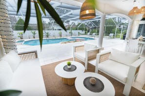 A heated pool - Modern 4BR home w/ heated pool & BBQ (Palm Coast)