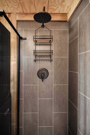 Shower, towels