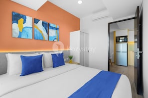 Apartemen, 3 kamar tidur, pemandangan kota | Meja kerja, ruang kerja ramah laptop, dan setrika/meja setrika