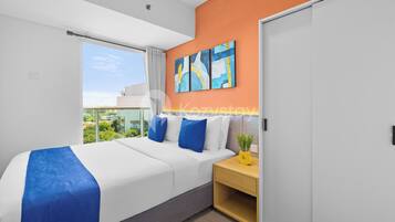 Apartment, 3 Bedrooms, City View | Desk, laptop workspace, iron/ironing board, free WiFi