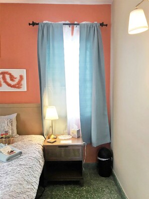 Chambre, 2 chambres, balcon, vue jardin