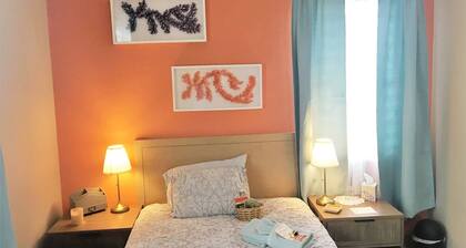Room-1 Cozy Private Room in San Juan wit