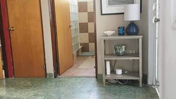 Room, 2 Bedrooms, Accessible, Balcony | Property entrance