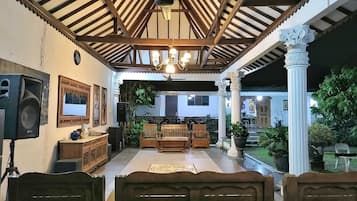 Deluxe Double Room | Teres/patio