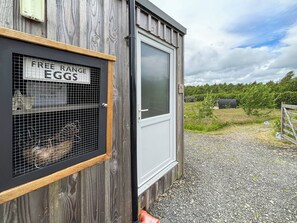 Exterior detail - The Sheep Pod - UK50074 (Welshpool)
