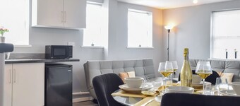 Apartment 5 - UK50139