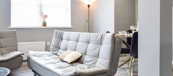 Apartment 1 - UK50135