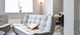 Apartment 1 - UK50135