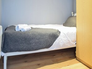 2 bedrooms, free WiFi