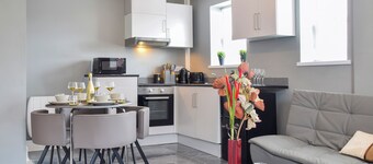 Apartment 2 - UK50136
