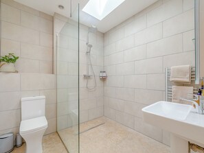 Unclassified image, 3 of 8, button