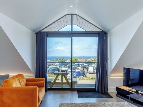 Sea Skapya - UK50178