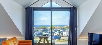 Sea Skapya - UK50178