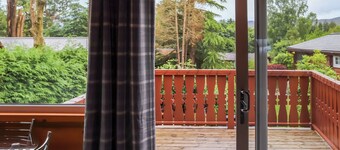 2 bedroom accommodation in Blaenau Ffestiniog