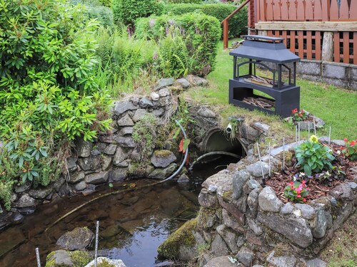 2 bedroom accommodation in Blaenau Ffestiniog