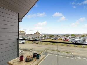 Property grounds - 3 bedroom accommodation in Helston (Helston)
