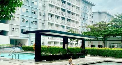 Aesthetic Cozy Stay With Ps4, Netflix & Coffee Nook - Elena Suites Staycation