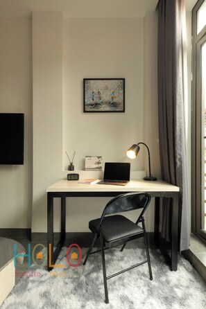 Blackout drapes, iron/ironing board, free WiFi - HoLo Ba Dinh Hanoi - Serviced HomeStay (Ba Đình)