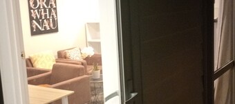 Cozy studio with WiFi in delightful Maungaraki