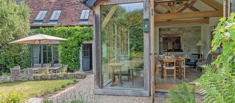 Kings Cottage South - UK49854