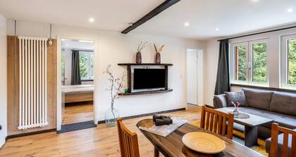 Stylish, Modern 2-Room Apartment with Shared Terrace, Garden and Wi-Fi