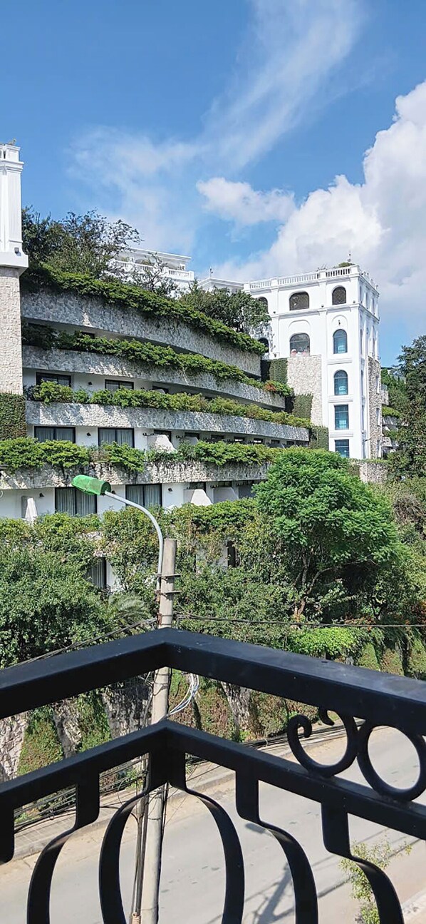 Front of property - Sunshine View Sapa Hotel (Sa Pa)