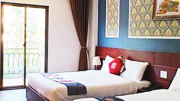 Family Double or Twin Room, 2 Queen Beds, City View | Desk, free WiFi