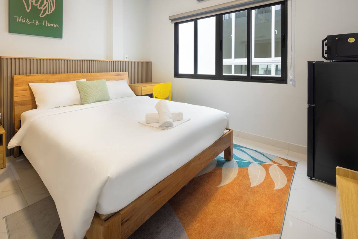 Basic Double Room, 1 Bedroom, Garden View | Desk, blackout drapes, iron/ironing board, free WiFi