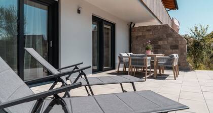 Boutique apartment on Lake Chiemsee with private sun terrace