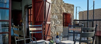 Tala Diamanti - 3 bedroom stone villa nestled in the heart of Tala village.