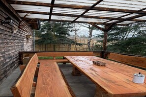 Outdoor dining - Chalet on the Wolfsberg (Harzgerode)