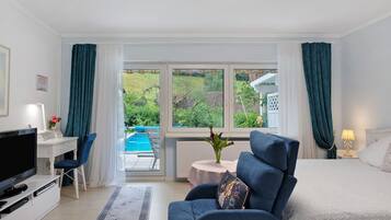 1 chambre, fer et planche Ă repasser, Wi-Fi, draps fournis