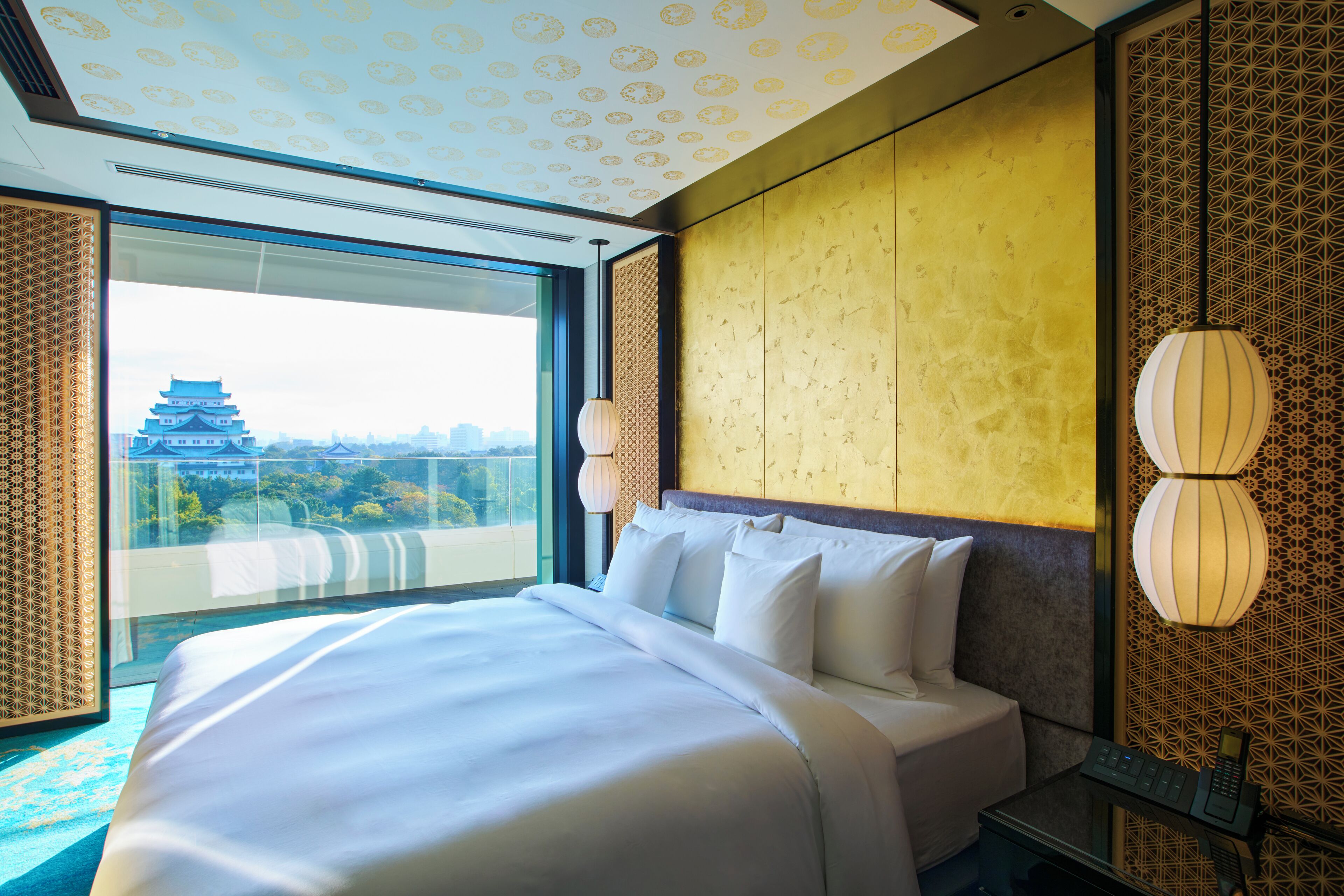 Literie de qualité supérieure, couette en duvet d'oie, minibar