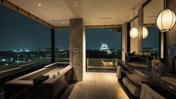 奢華客房, 非吸煙房 (King,Castle View,Lounge Access,ONSEN) | 客房景觀