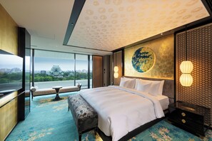 Premium bedding, minibar, in-room safe, free WiFi