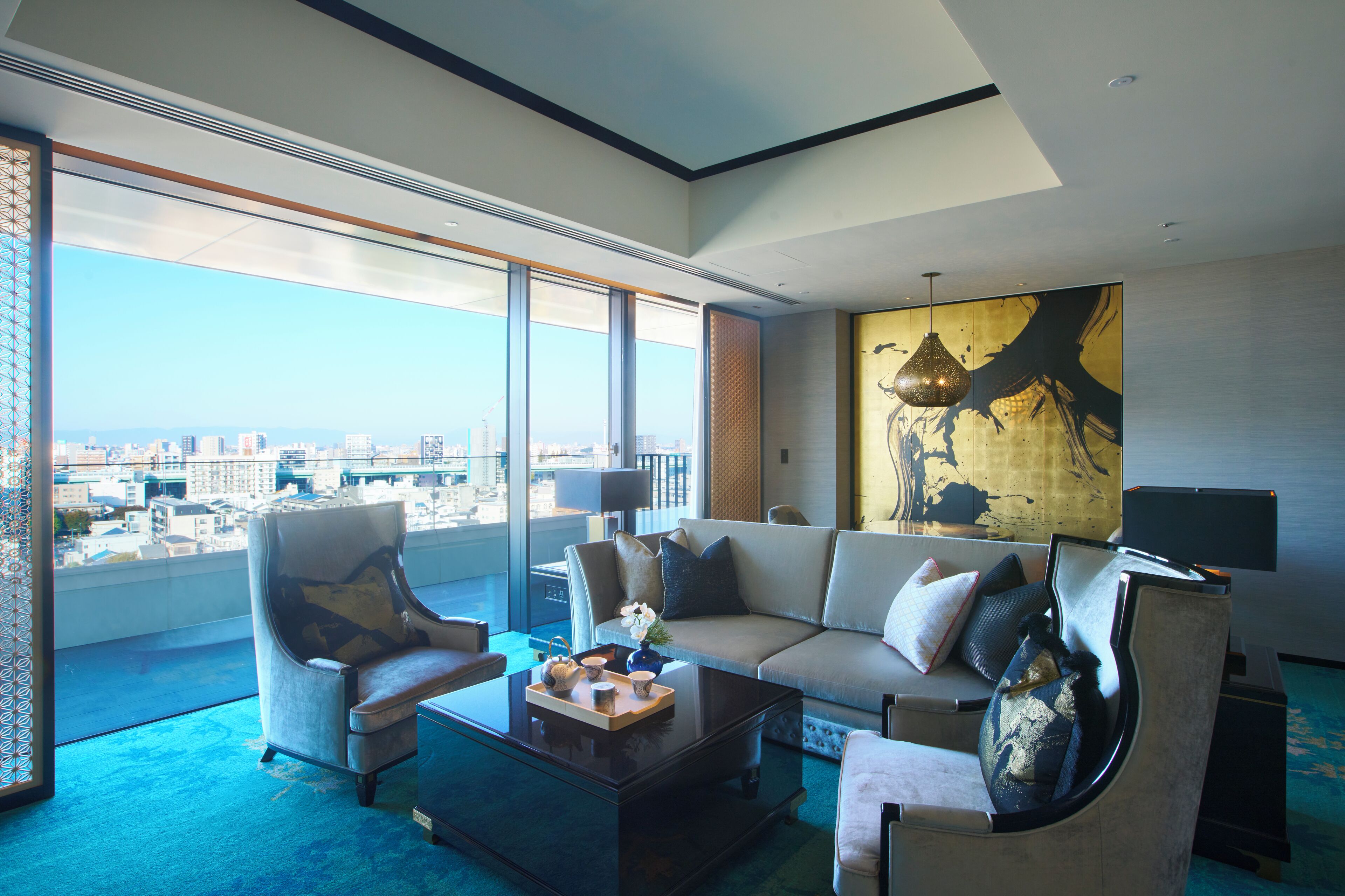 [Club Lounge Access] Grande City View Twin, Non Smoking | Living area | 55-inch flat-screen TV with digital channels